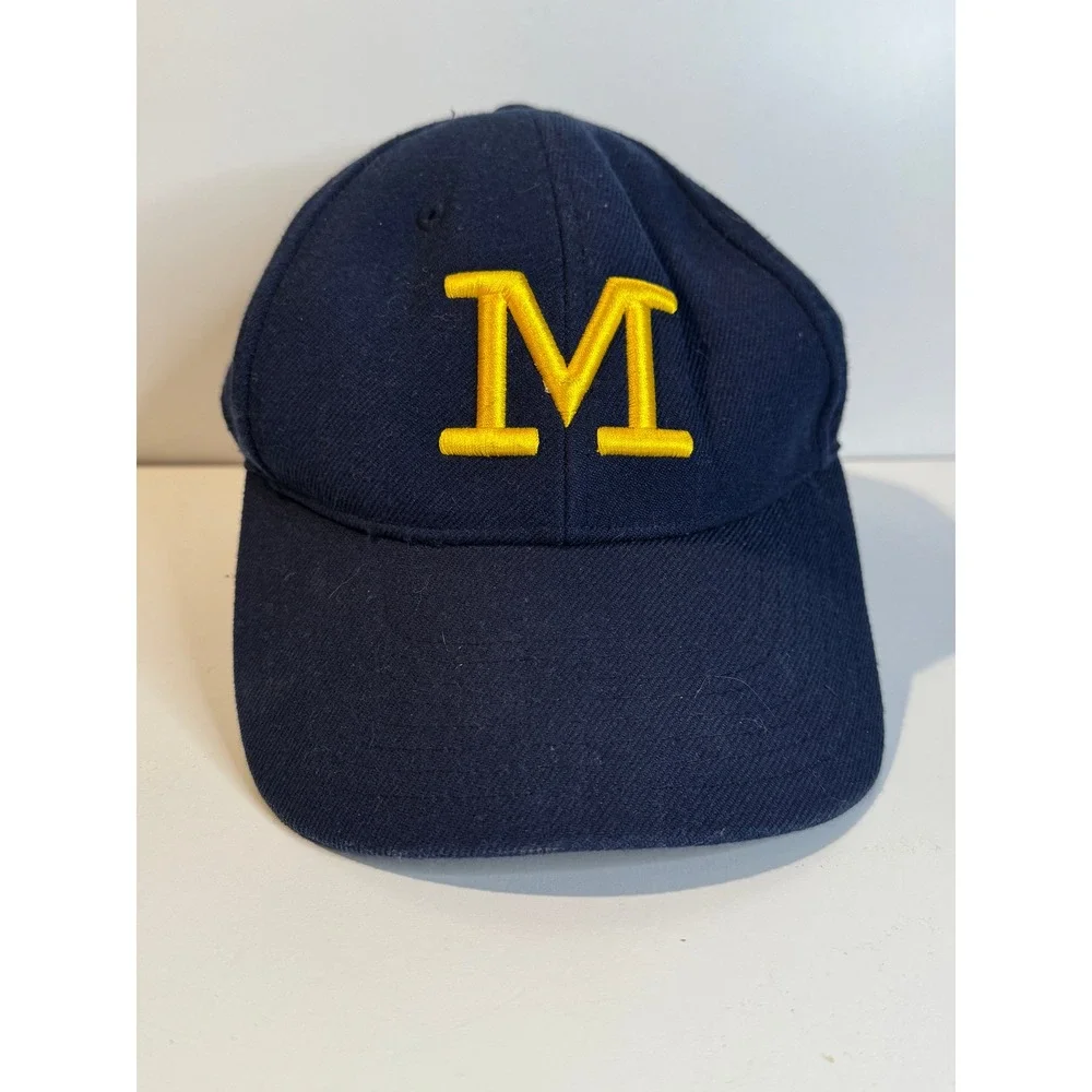 Vintage‎ Nike Team Michigan Baseball Hat – Size 7 1/8 (57cm)